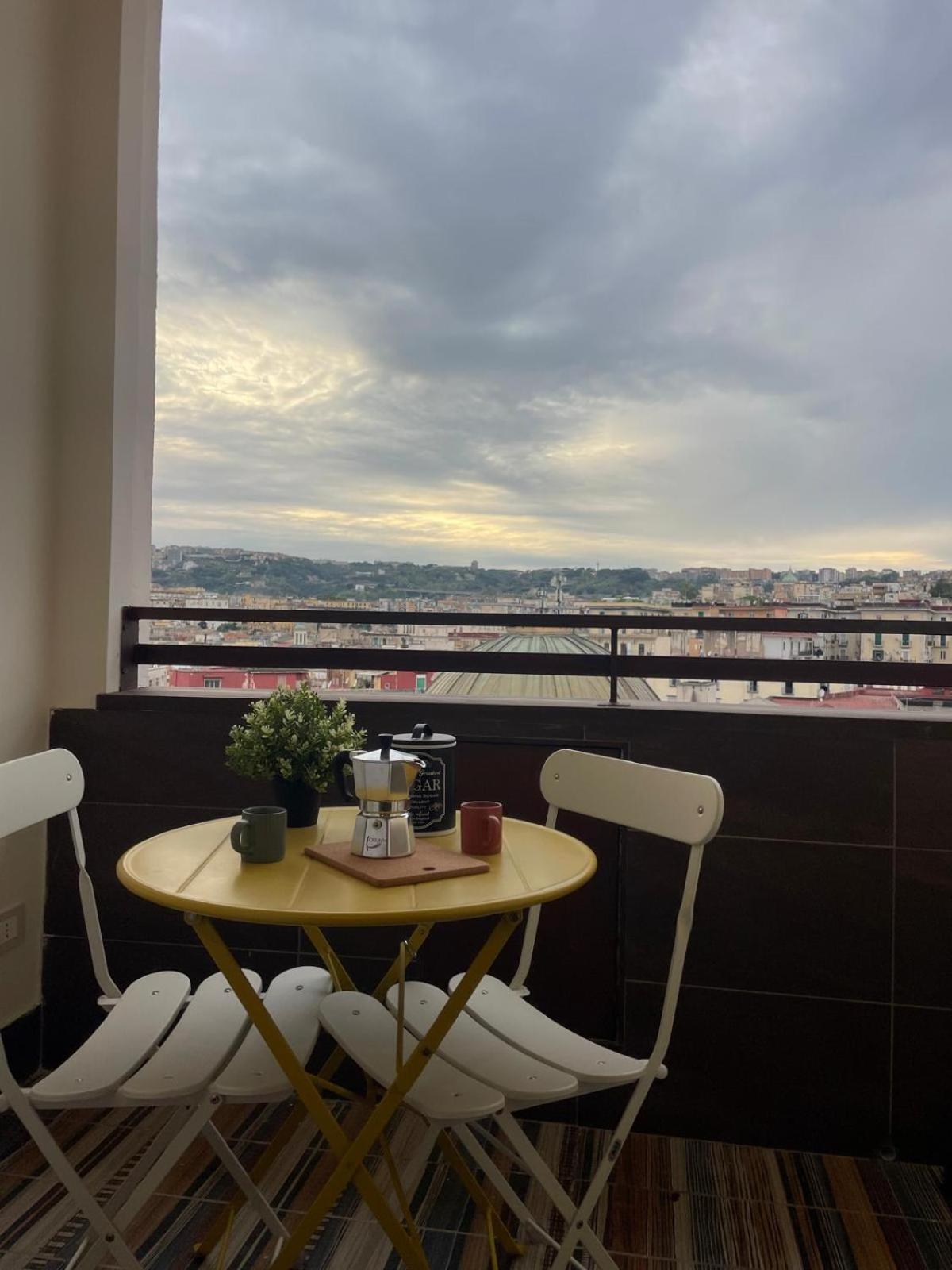 Faccia Gialla Napoli Casa Vacanze 外观 照片