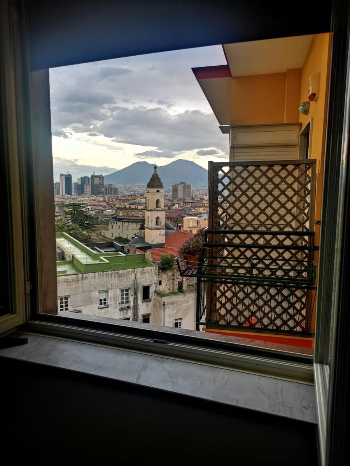 Faccia Gialla Napoli Casa Vacanze 外观 照片